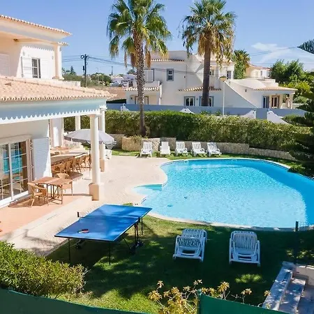 Holiday home Gale Grande - Bright Airy With A Private Pool *