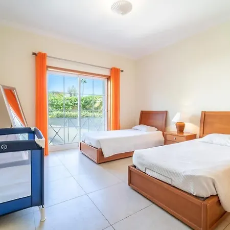 Gale Grande - Bright Airy With A Private Pool *