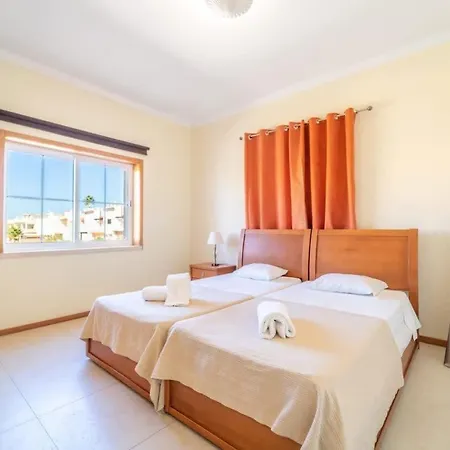 Gale Grande - Bright Airy With A Private Pool