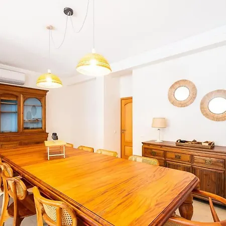 Villa Gale Grande - Bright Airy With A Private Pool