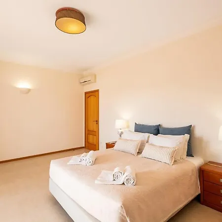 Gale Grande - Bright Airy With A Private Pool Vila Albufeira
